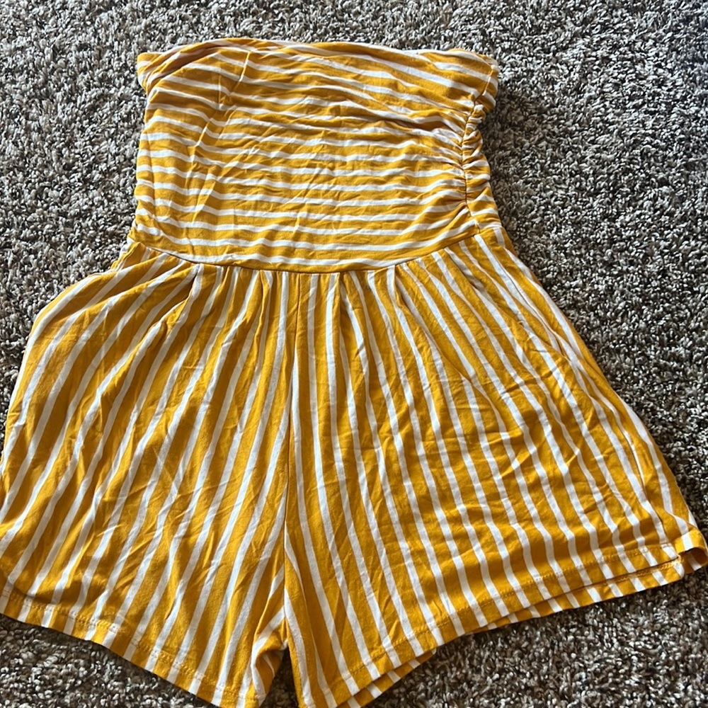Yellow romper shorts